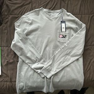 Vineyard vines long sleeve shirt